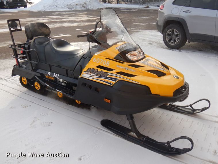 image for item IO9687 Ski-Doo Skandic  snowmobile