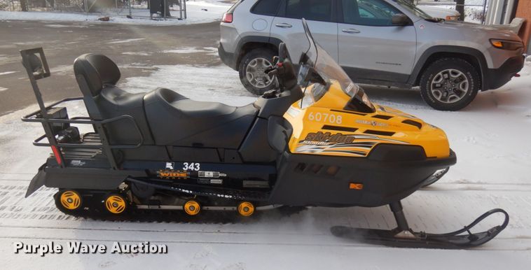 image for item IO9687 Ski-Doo Skandic  snowmobile