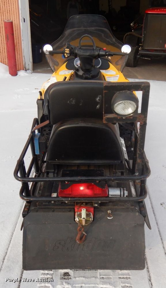 image for item IO9687 Ski-Doo Skandic  snowmobile