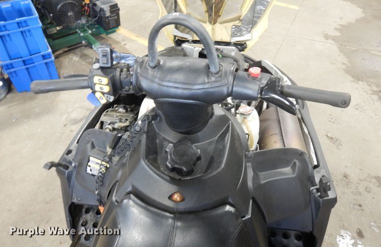 image for item IO9687 Ski-Doo Skandic  snowmobile