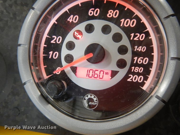 image for item IO9687 Ski-Doo Skandic  snowmobile