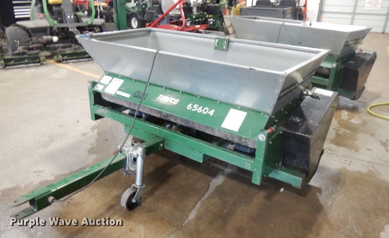 image for item IO9689 Turfco F12D  top dresser