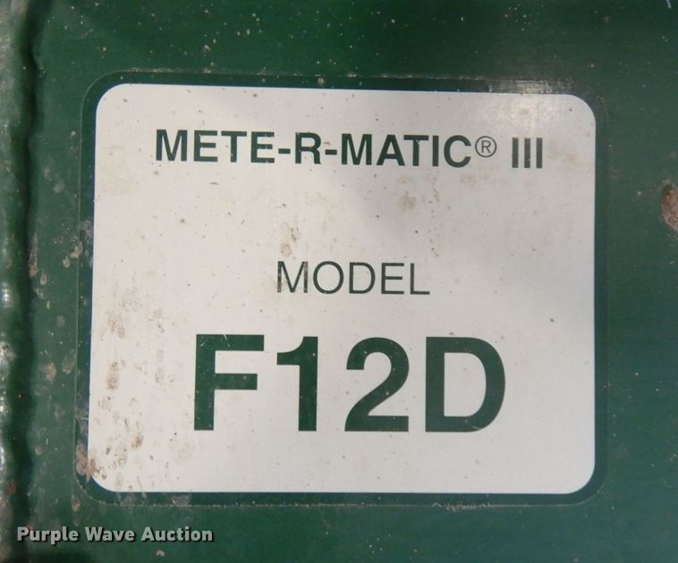 image for item IO9689 Turfco F12D  top dresser