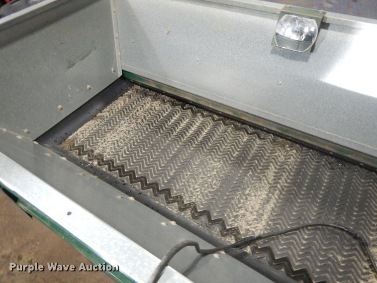 image for item IO9690 Turfco F12D  top dresser