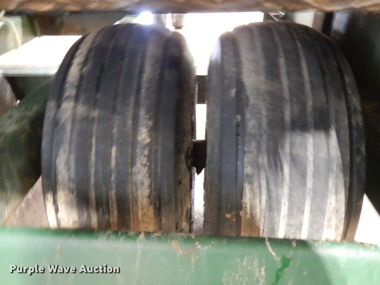 image for item IO9690 Turfco F12D  top dresser