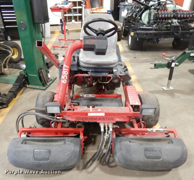image for item IO9691 Toro Greensmaster 3150  greens mower