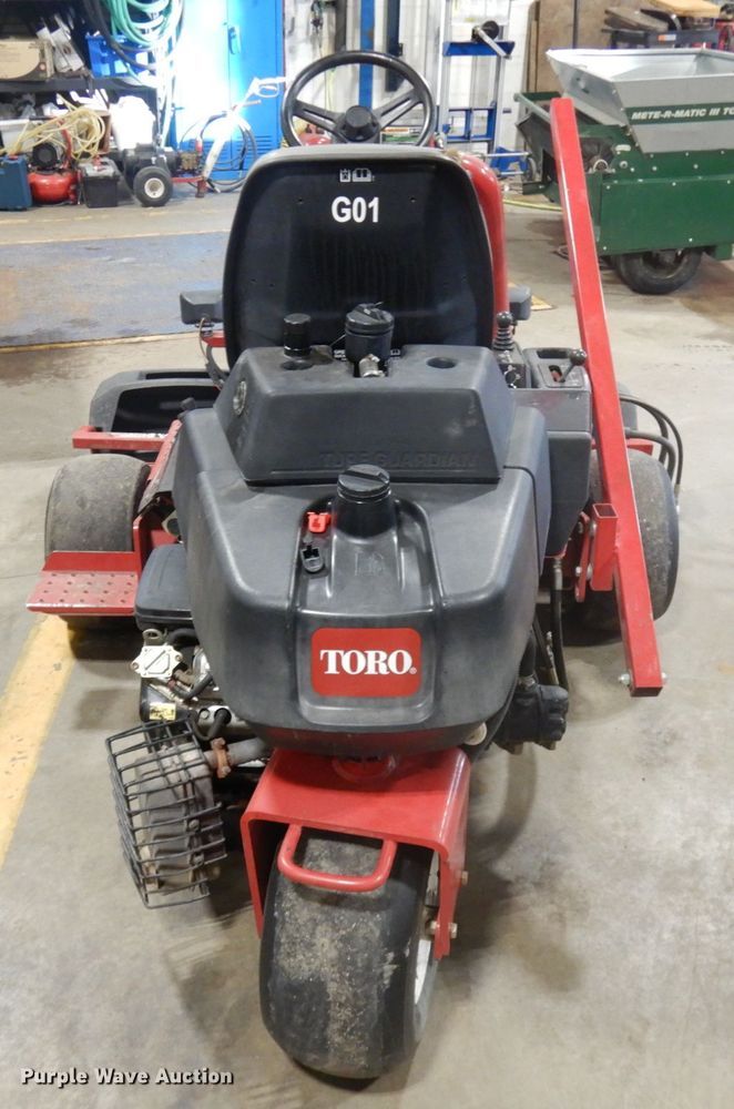 image for item IO9691 Toro Greensmaster 3150  greens mower