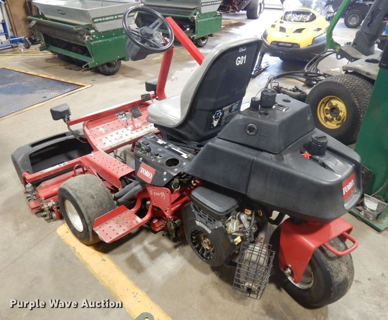 image for item IO9691 Toro Greensmaster 3150  greens mower