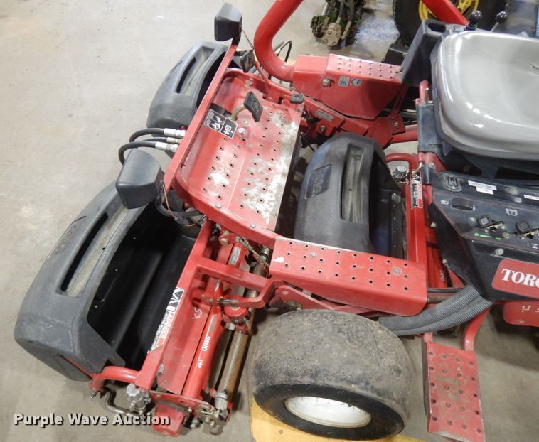 image for item IO9691 Toro Greensmaster 3150  greens mower