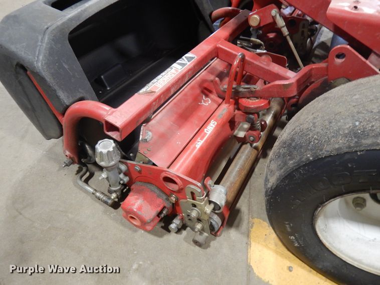 image for item IO9691 Toro Greensmaster 3150  greens mower