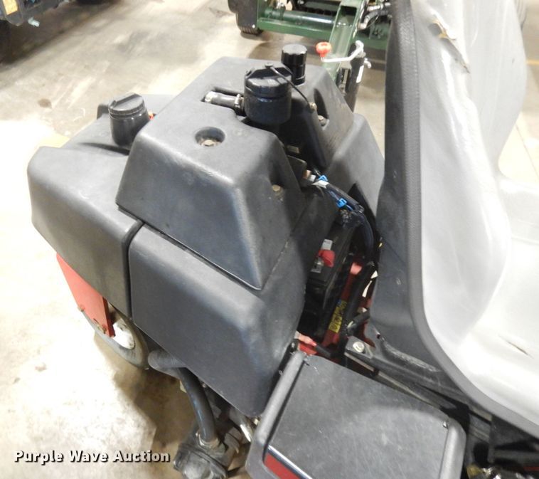 image for item IO9691 Toro Greensmaster 3150  greens mower