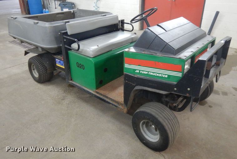 image for item IO9693 1996 Cushman Turf Truckster  utility vehicle