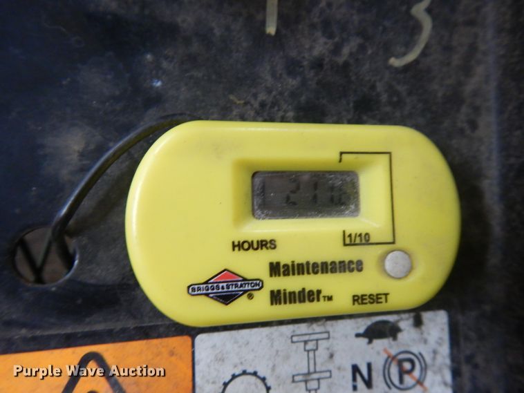 image for item IO9693 1996 Cushman Turf Truckster  utility vehicle