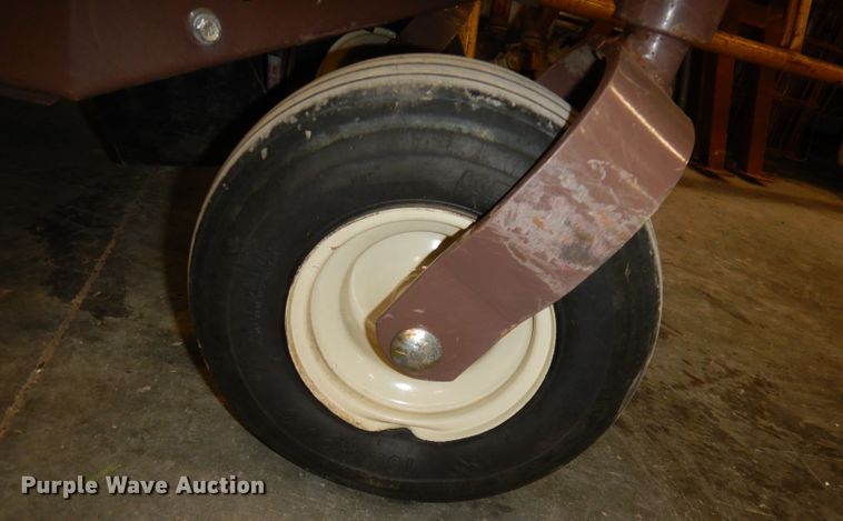 image for item JE9594 Grasshopper 900D  ZTR lawn mower