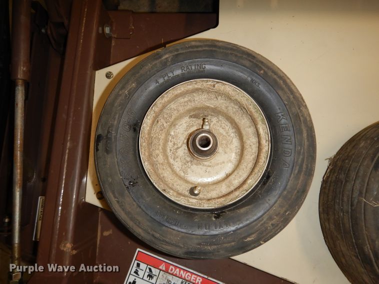 image for item JE9594 Grasshopper 900D  ZTR lawn mower