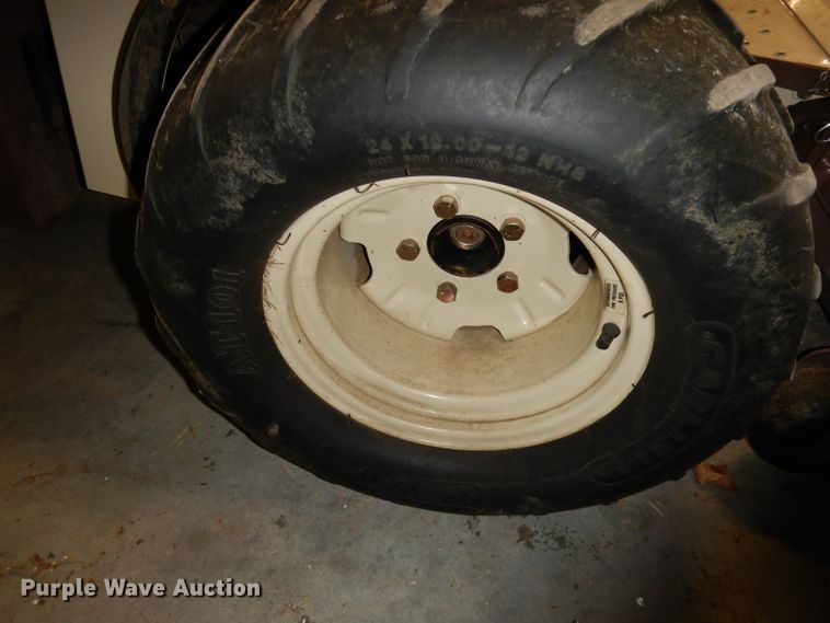 image for item JE9594 Grasshopper 900D  ZTR lawn mower