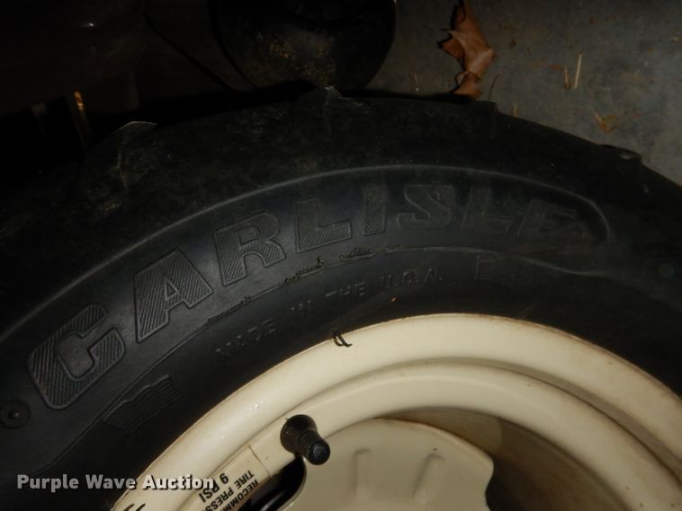 image for item JE9594 Grasshopper 900D  ZTR lawn mower