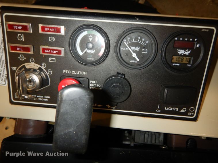 image for item JE9594 Grasshopper 900D  ZTR lawn mower