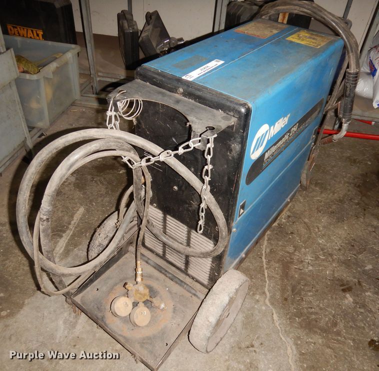 image for item JE9656 Miller Millermatic 250  welder