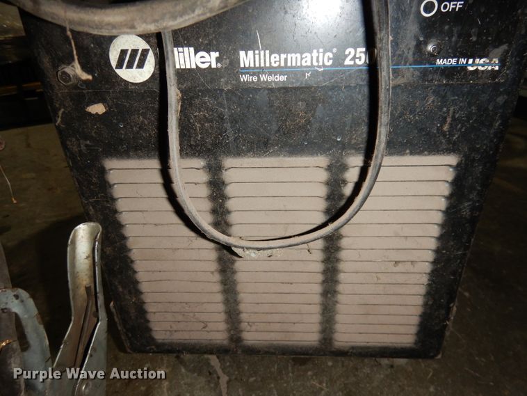 image for item JE9656 Miller Millermatic 250  welder