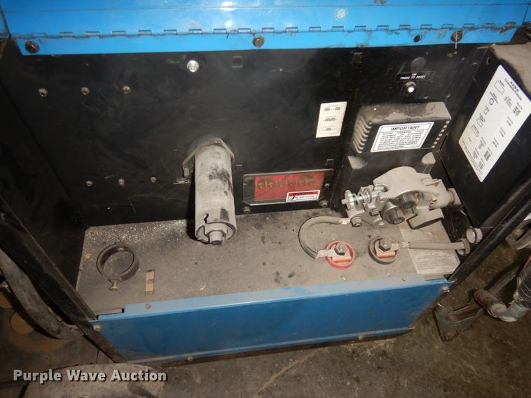 image for item JE9656 Miller Millermatic 250  welder