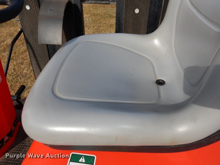 image for item JE9673 Smithco 7580 Tournament Ultra  greens roller