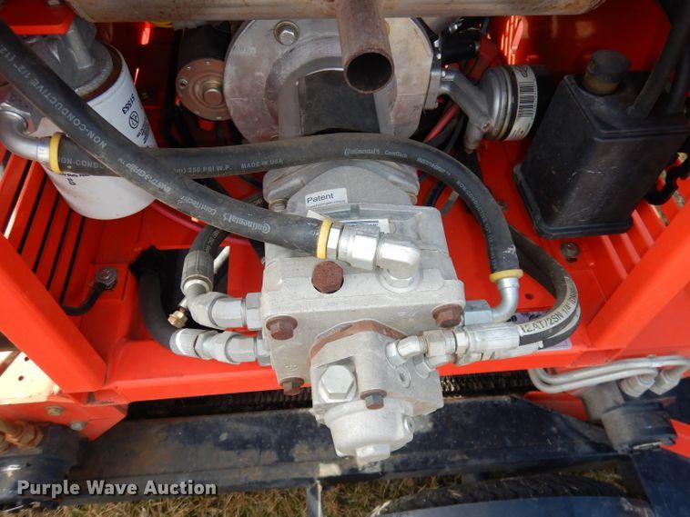 image for item JE9673 Smithco 7580 Tournament Ultra  greens roller