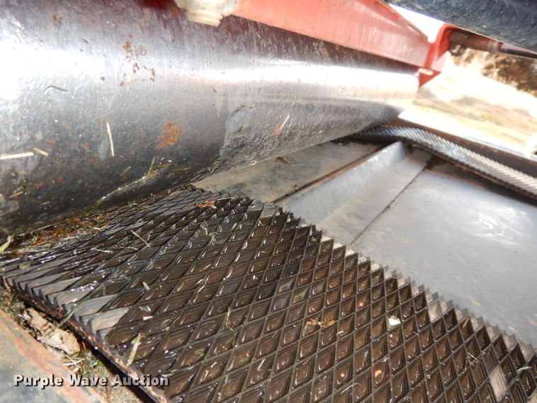 image for item JE9673 Smithco 7580 Tournament Ultra  greens roller