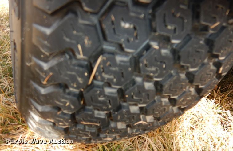 image for item JE9673 Smithco 7580 Tournament Ultra  greens roller