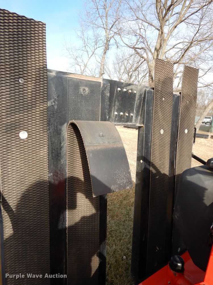 image for item JE9673 Smithco 7580 Tournament Ultra  greens roller