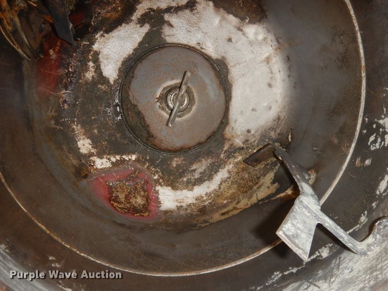 image for item JE9686 Husky GHM105890 cement mixer