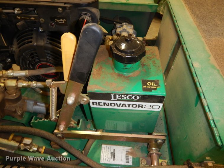 image for item JE9691 2006 Lesco Commercial Plus seeder