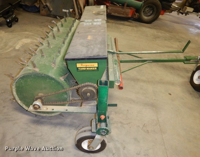 image for item JE9692 Ferguson seeder/aerator