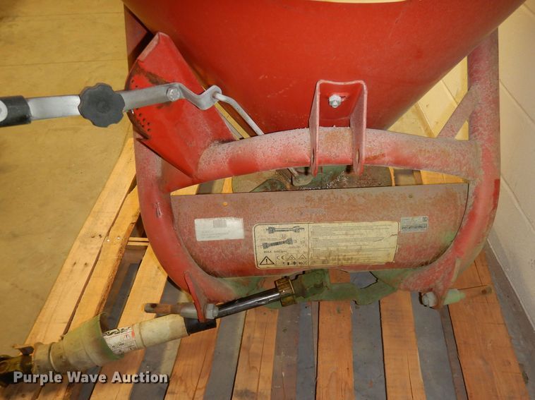 image for item JE9693 Cosmo 500 spreader