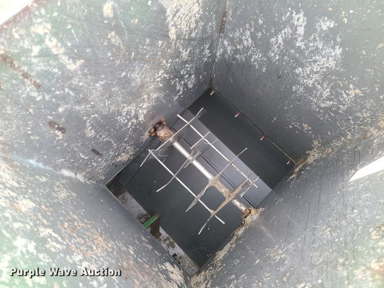 image for item JG9217 Easy Lawn  hydroseeder