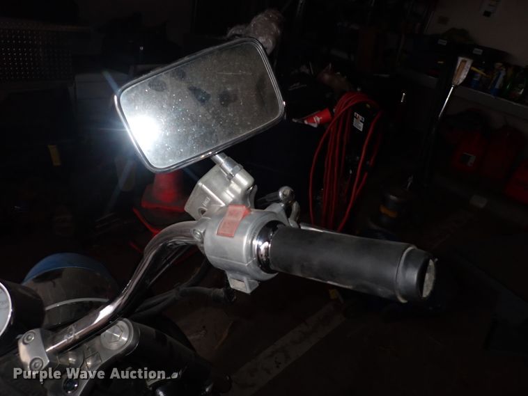 image for item JT9896 2000 Honda VT750CD2  motorcycle