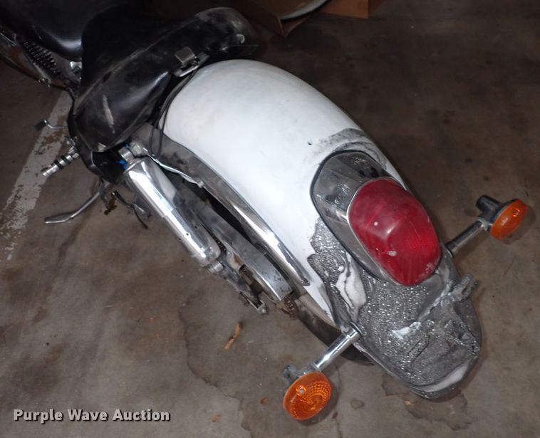 image for item JT9896 2000 Honda VT750CD2  motorcycle