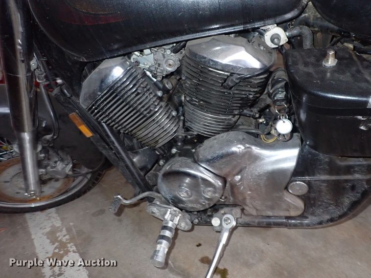 image for item JT9896 2000 Honda VT750CD2  motorcycle