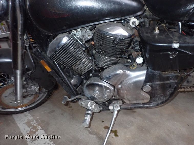 image for item JT9896 2000 Honda VT750CD2  motorcycle