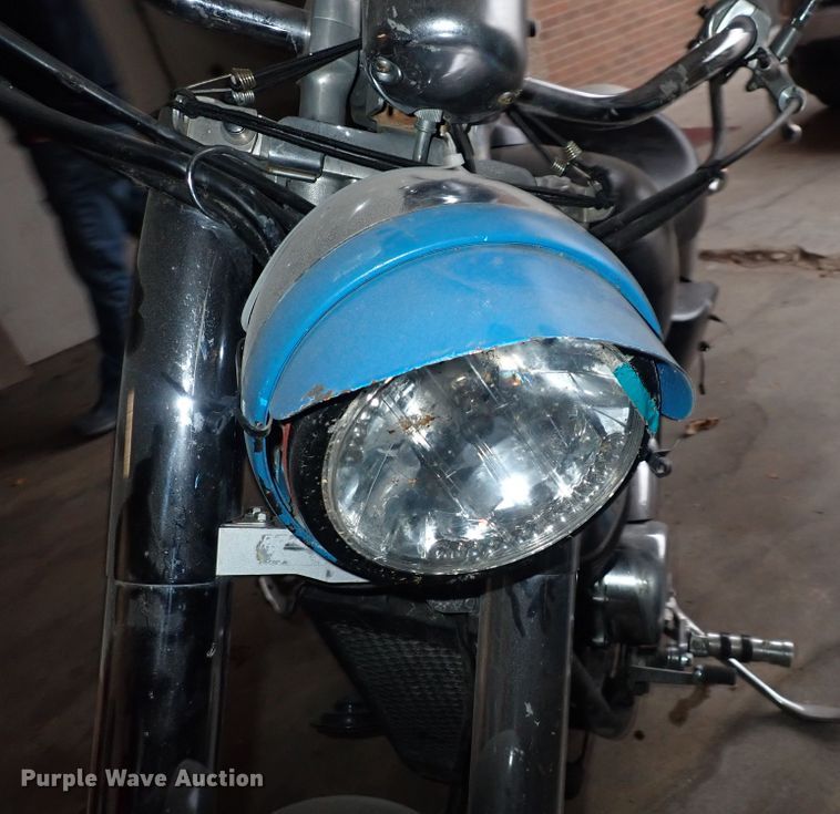 image for item JT9896 2000 Honda VT750CD2  motorcycle