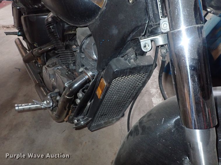 image for item JT9896 2000 Honda VT750CD2  motorcycle