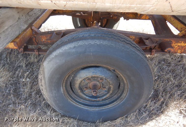 image for item KE9300 Tank trailer