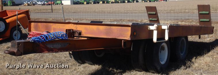 image for item KE9302 Transport XTT 20  tilt deck equipment trailer