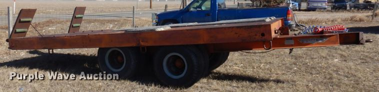 image for item KE9302 Transport XTT 20  tilt deck equipment trailer