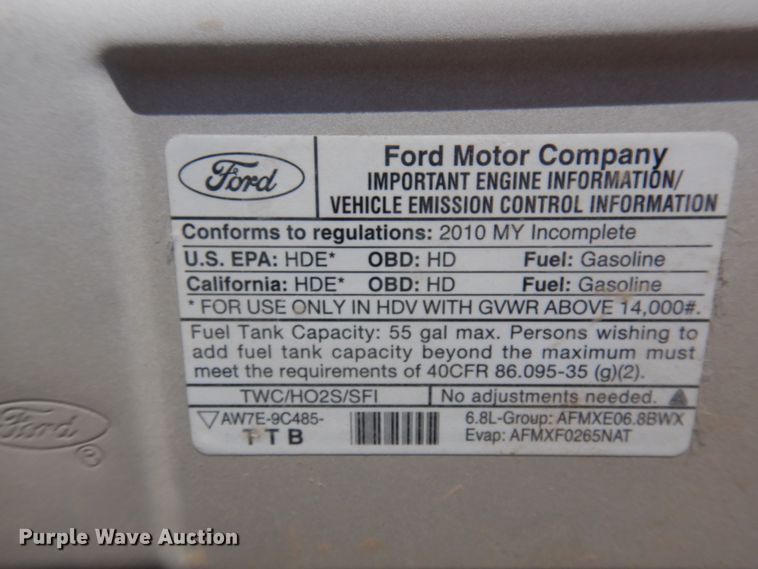 image for item KE9305 2010 Ford Econoline E450  shuttle bus