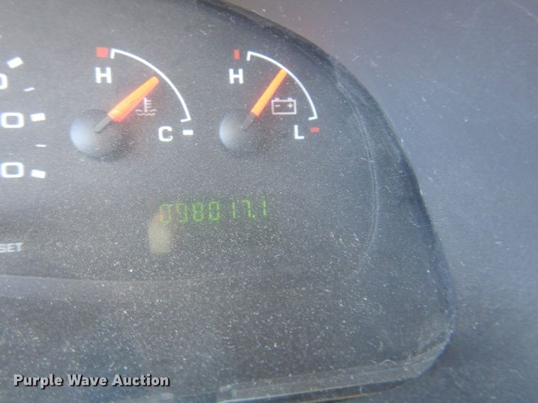 image for item KE9306 2004 Ford E350 XLT Super Duty  handicap accessible van