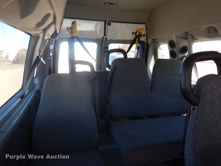 image for item KE9306 2004 Ford E350 XLT Super Duty  handicap accessible van