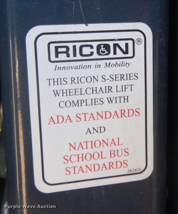 image for item KE9306 2004 Ford E350 XLT Super Duty  handicap accessible van