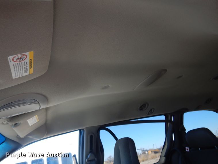 image for item KE9307 2004 Dodge Grand Caravan  van