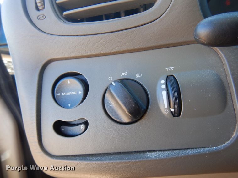 image for item KE9307 2004 Dodge Grand Caravan  van